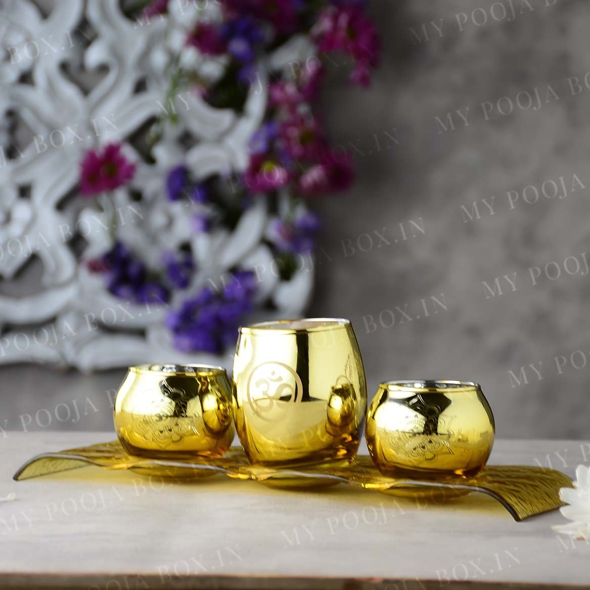 Aesthetic Gold Glass Stand with 3 T-Light Holders