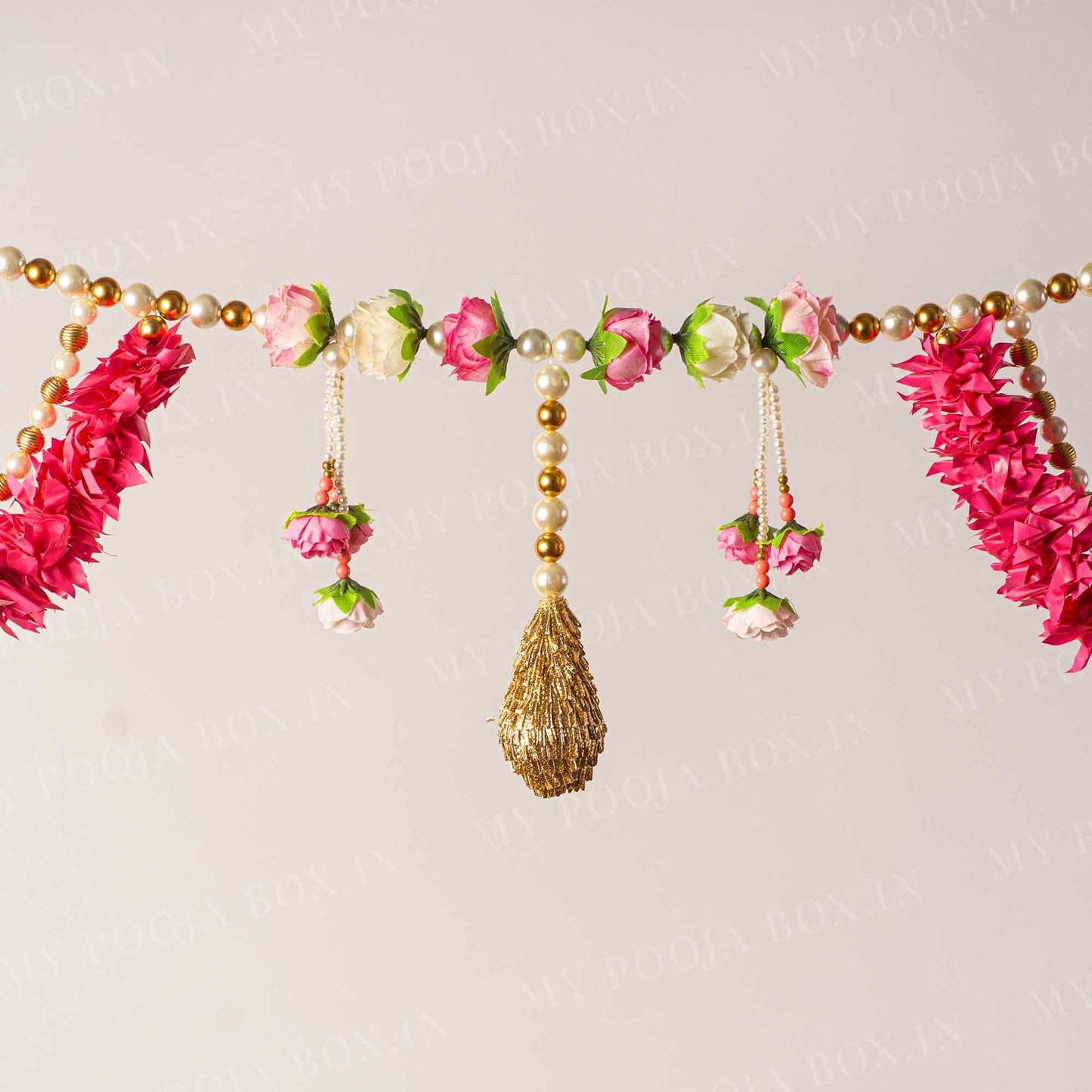 Decorative Flower and Pearls Toran