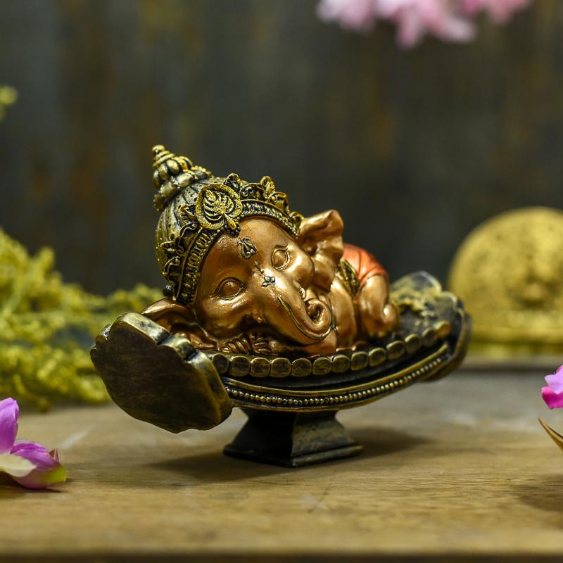 Sleeping Bal Ganesha Idols for Ganesh Chaturthi