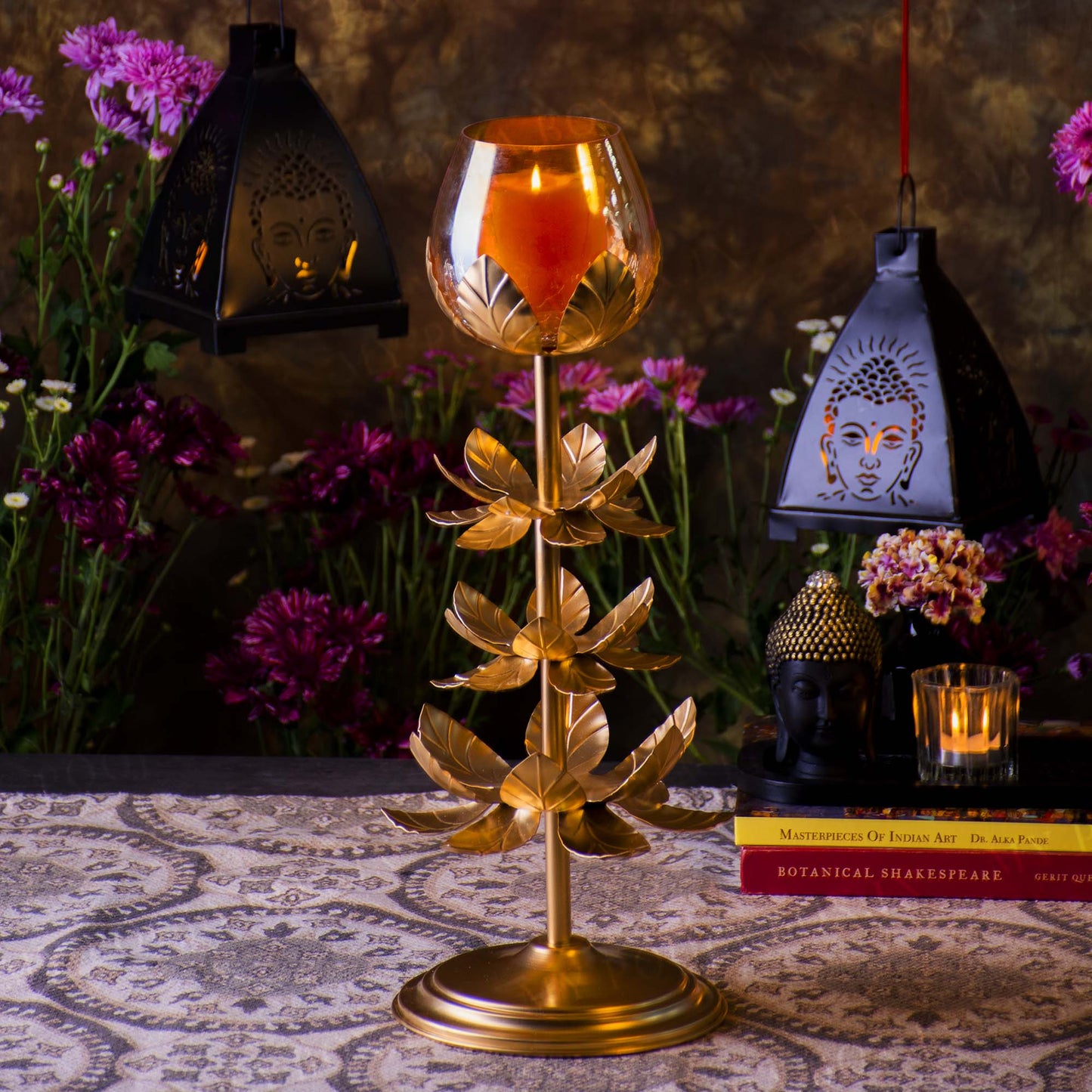 Dazzling Lotus Candle Stand With Glass