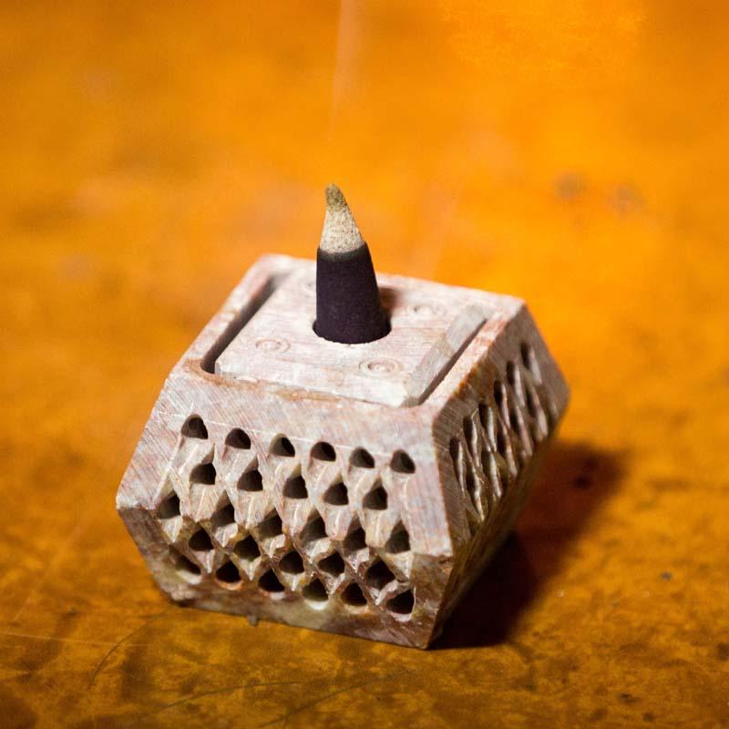 Handcrafted Multi-purpose Incense Holder with Net Lattice Work