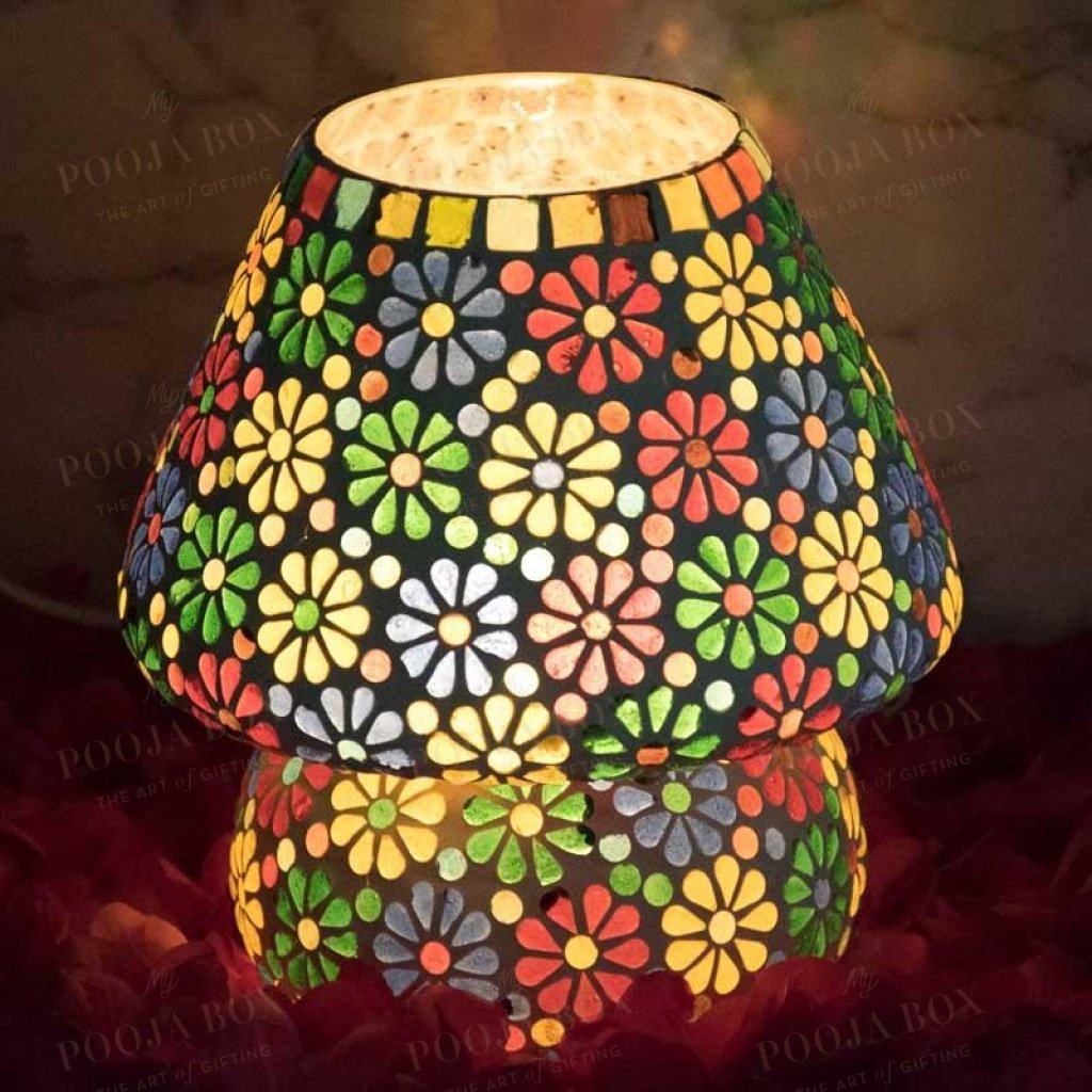 Pretty Mosaic Floral Pattern Glass Lamp For Decor Home