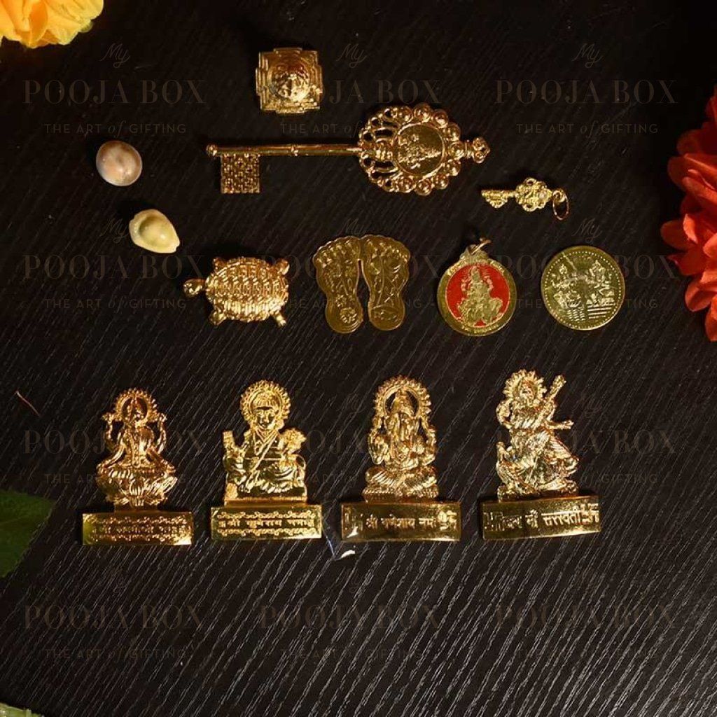 Shri Dhanlaxmi Shri Kuber Bhandari Idols
